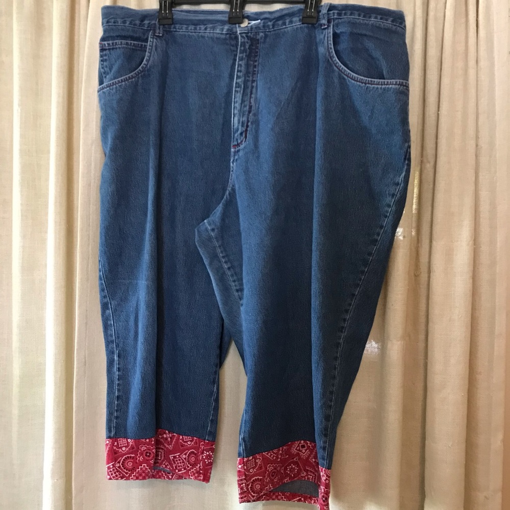 Women’s plus size capris. Size 26W